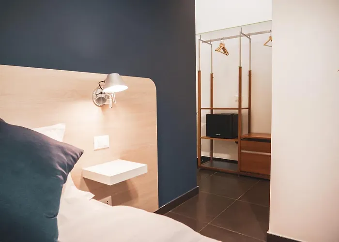 Dhome فندق مبيت وإفطار 4*