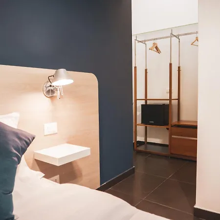 Dhome Bed & Breakfast 4*