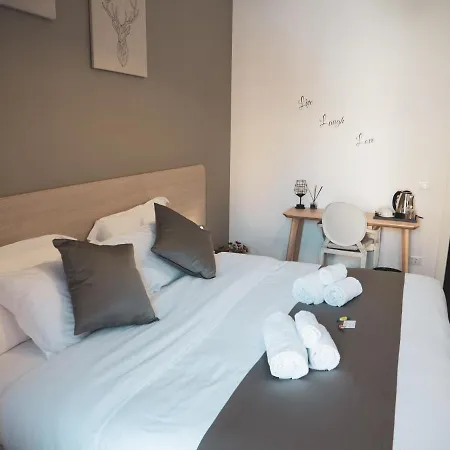 Dhome Bed & Breakfast